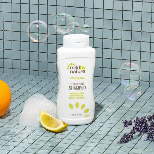 Mild By Nature, Madre Labs, шампунь с комплексом витаминов В и биотином для густоты волос, без сульфатов, цитрусовые, 473 мл (16 жидк. унций)